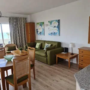 https://benalbeach-benalmadena-29630.es-andalucia.com