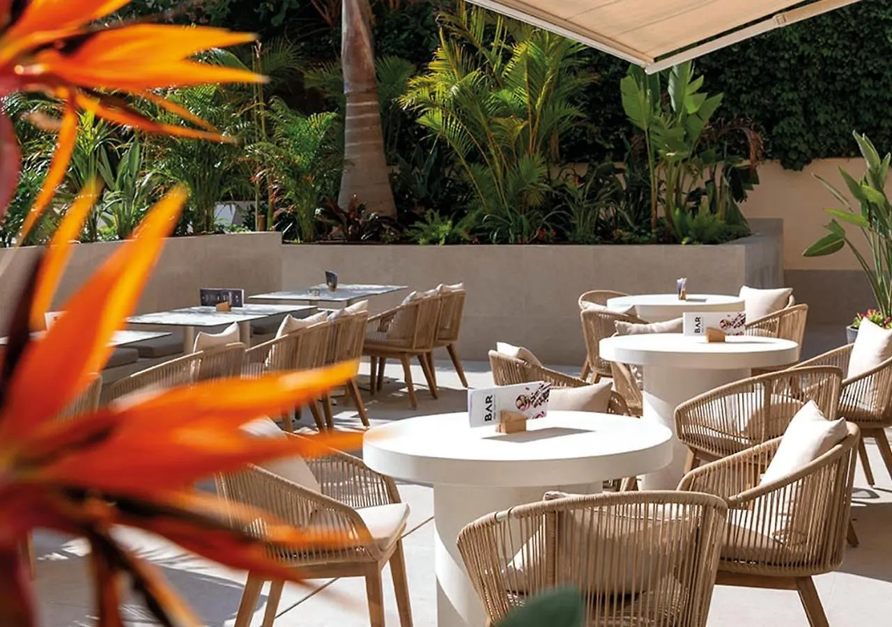 Aqua Hotel Promenade & Spa 4Sup Pineda de Mar 4*,  Spain