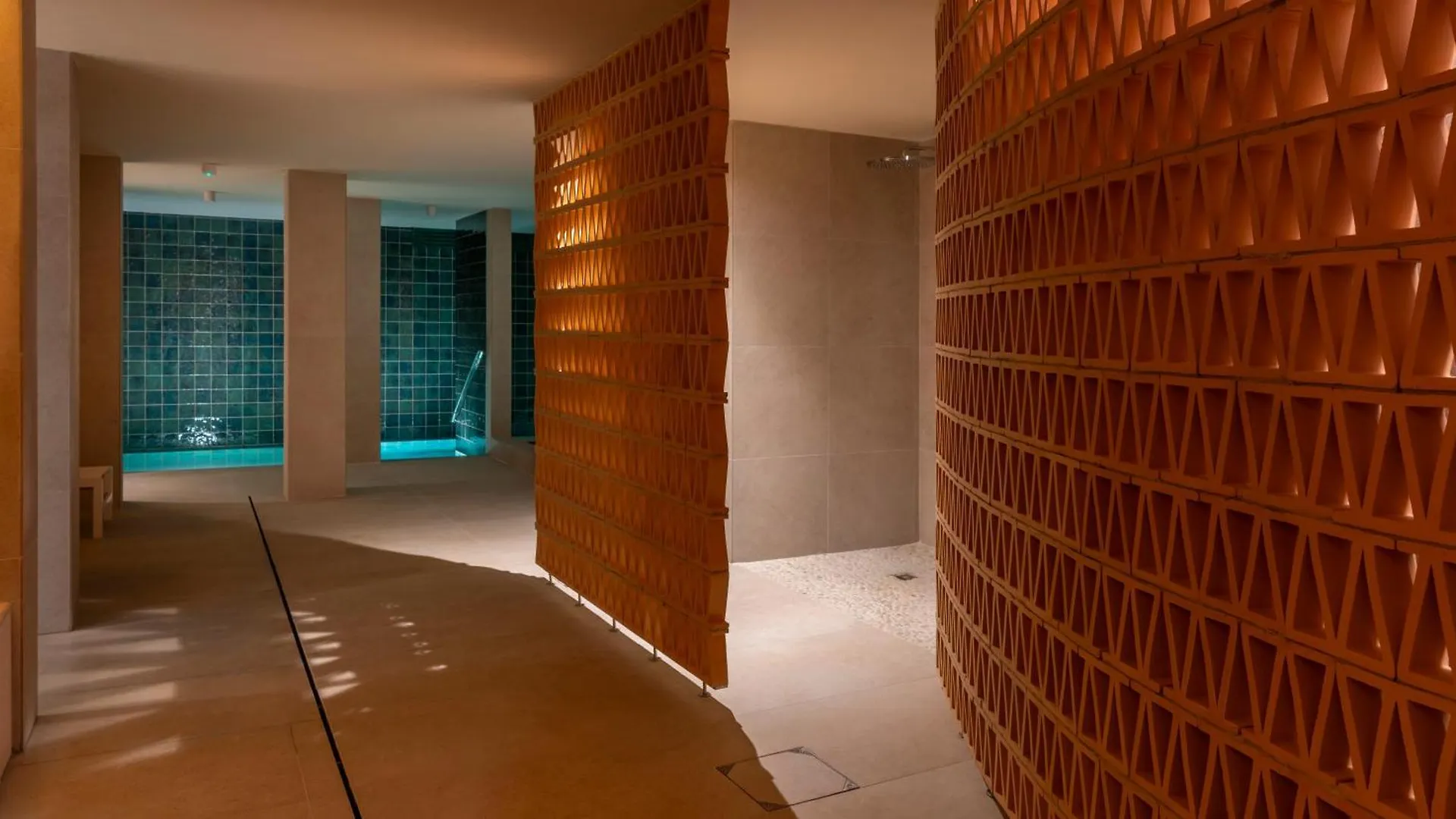 Aqua Hotel Promenade & Spa 4Sup Pineda de Mar 4*,