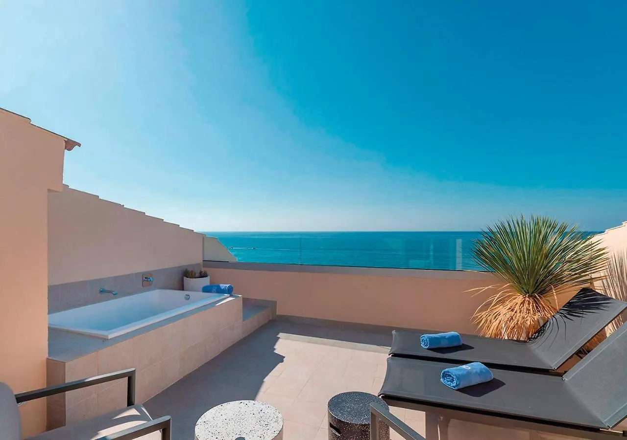 AQUA Hotel Promenade Pineda de Mar